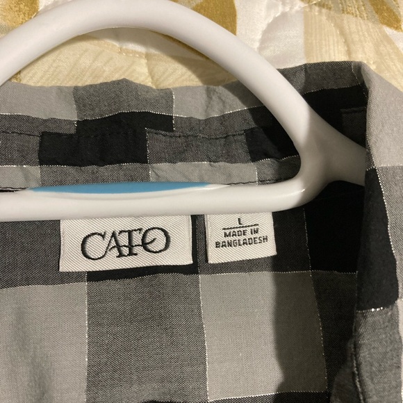 Ladies Blouse With Belt - Picture 12 of 12